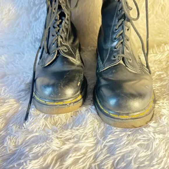 Vintage Doc Martens Men's Black 20 Hole Punk Combat Boots Vintage 2000Rare9